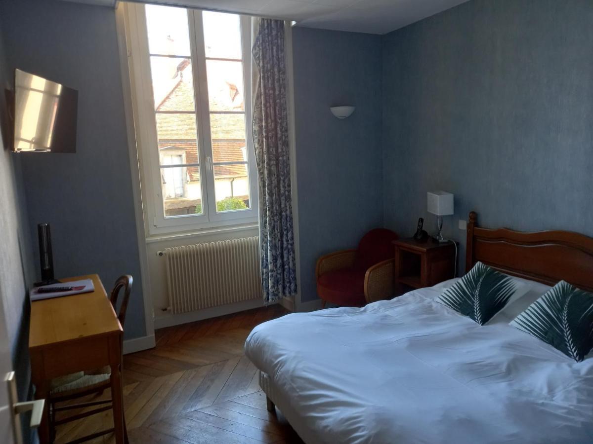 Hotel Des Cymaises Semur-en-Auxois Esterno foto