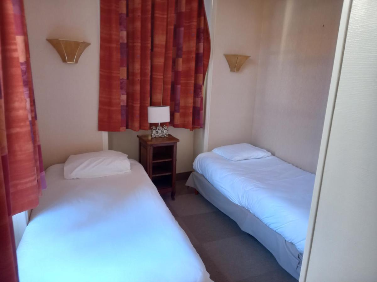 Hotel Des Cymaises Semur-en-Auxois Esterno foto