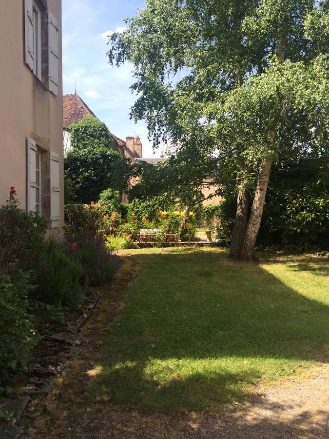 Hotel Des Cymaises Semur-en-Auxois Esterno foto